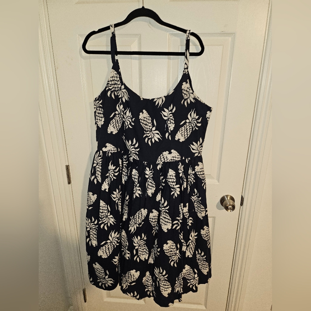 Navy and White Pineapple Print Dress Size XXXL